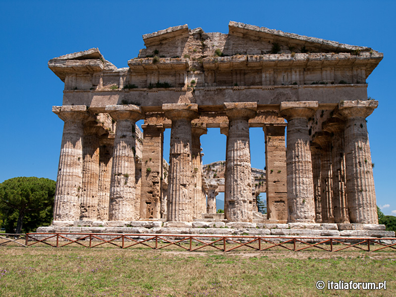 Świątynia Neptuna-Posejdona, Paestum, Włochy.